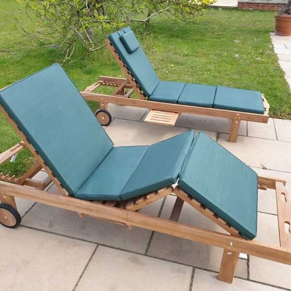 Sun lounger