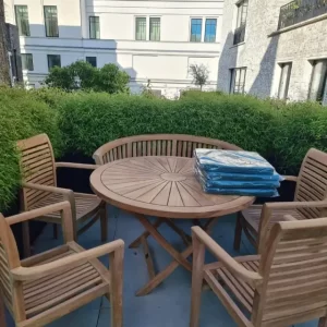 Courtyard set